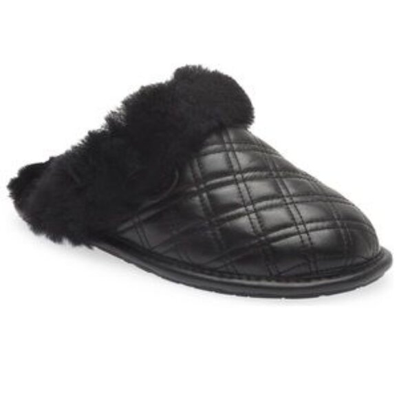 NWT UGG Scuffette II Quilted Genuine‎ Shearling Slipper ~ Black - Picture 1 of 8